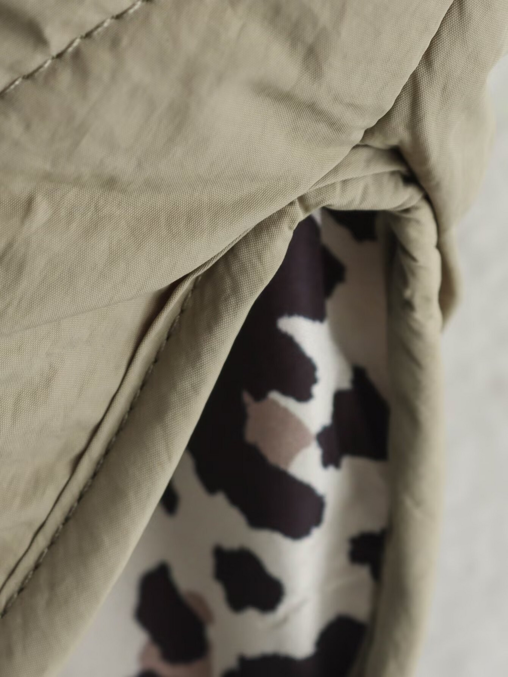 Quilted Truckerjack Dames | Stoere Jas in Zwart, Beige & Olijfgroen