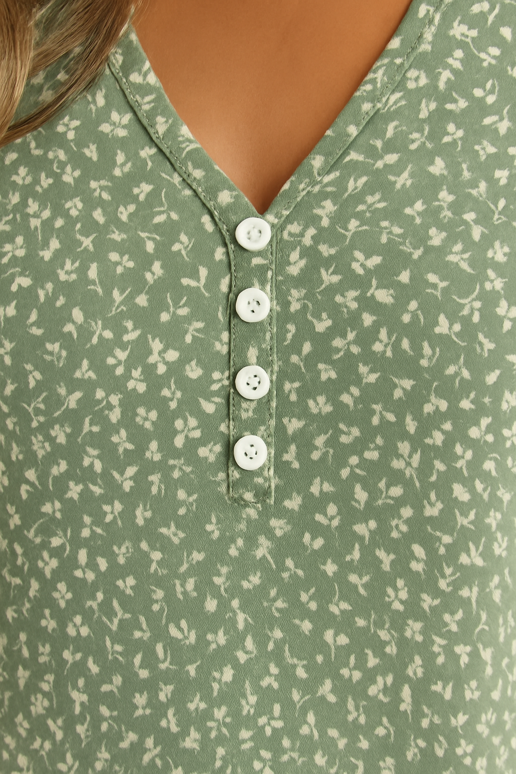 Bloemenprint V-Hals Top met Knoopjes – Casual Zomerse Damesblouse